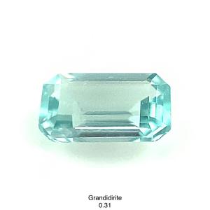 ブラジル産ブルートパーズ ルース 5.15ct【品質保証書付】 : 宝石天国