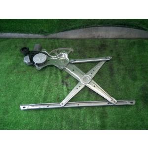 アクア DAA-NHP10 右Fドアレギュレータ・モーター S 3P0  85710-30520