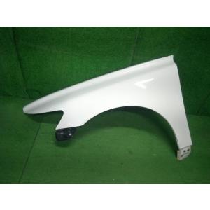ボルボ 40シリーズ CBA-MB4204S 左Fフェンダー  614