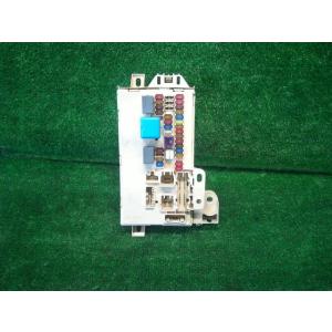 ムーヴ DBA-LA100S ヒューズボックス カスタム X W24  82600-B2310