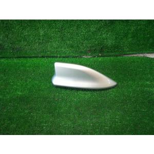 ヤリス 5BA-MXPA10 アンテナ Z 1E7  86760-K0010