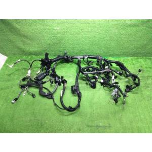 ヤリス 5BA-MXPA10 ワイヤーハーネス Z 1E7  82121-K0250