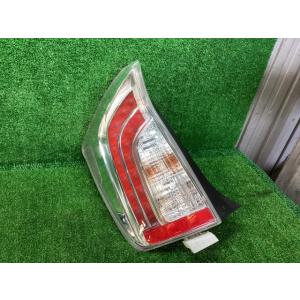 プリウス DAA-ZVW30 左テールランプ S 1F7  81550-47170