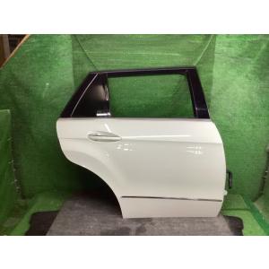 ベンツ Eクラス DBA-212247C 右RドアASSY E250 ブルーエフィシェンシー 650