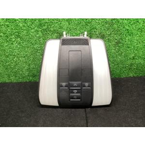 ベンツ Eクラス DBA-212247C ルームランプ E250 ブルーエフィシェンシー 650