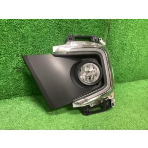 ｅＫカスタム DBA-B11W 左フォグランプ Tセーフティパッケージ W13  8321A527