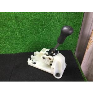 NT100クリッパー 3BD-DR16T シフトレバー DX 農繁 4WD 26U