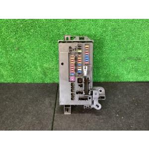 ムーヴ DBA-LA150S ヒューズボックス L R59