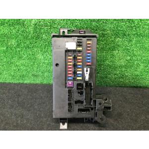 ムーヴ DBA-LA150S ヒューズボックス カスタム RS ハイパーSA3 W24