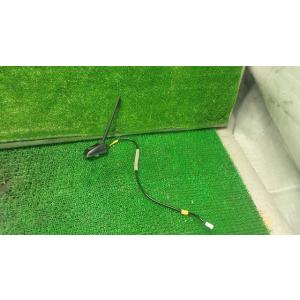 アクア DAA-NHP10 * S   86300-52540 アンテナ