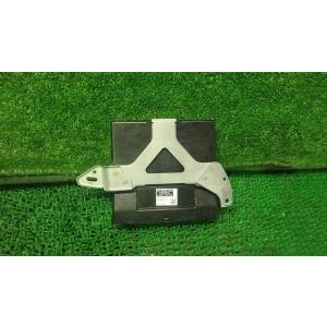 アクア DAA-NHP10 * S   89690-52101 マネジメント