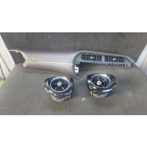 アクア DAA-NHP10 インストルメントパネル G    025271