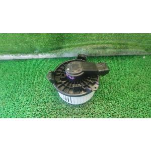 ポルテ DBA-NSP141 ヒーターブロアモーター    87103-52121 025527