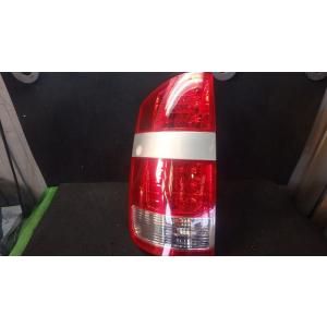 ノア CBA-AZR65G 左テールランプ X    025571