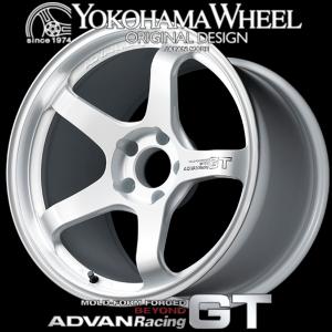 アドバン レーシング GT ビヨンド アルミホイール 18×9.5J　5/114.3　+12 レーシングホワイト V5364