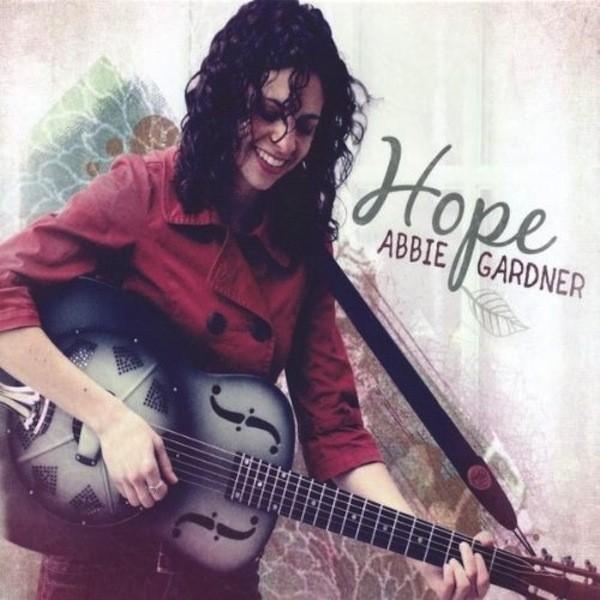 アビー・ガードナー Abbie Gardner  /  ホープ