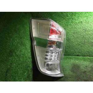 ステップワゴン DBA-RK5 左テールランプ リア レンズ NH737M 68932