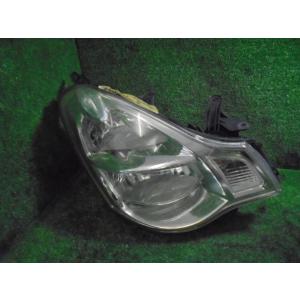 アベンシス DBA-ZRT272W 左 ヘッド ライト ランプ 209 : 山自販 