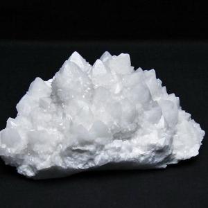 パワーストーン 天然石 レインボーオーラ水晶クラスター t693-4632