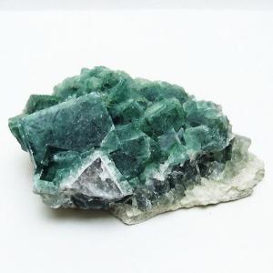 パワーストーン 天然石 フローライト原石 t599-2669 : H.S.K STONE