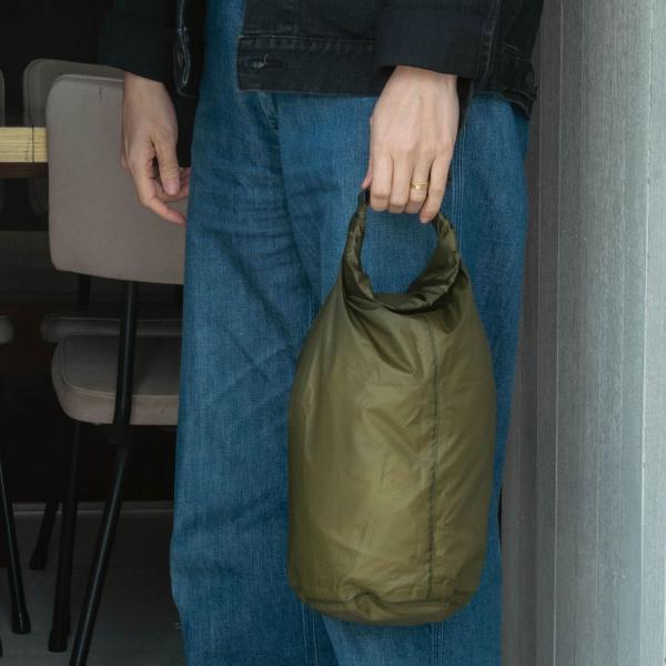 ドライバッグ 6L nahe ネーエ 防水バッグ スタッフバッグ 収納 衣類 エコバッグ プール サ...