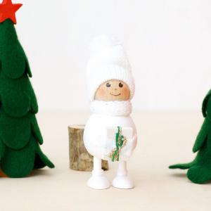 NORDIKA nisse ノルディカ ニッセ 人形 プレゼントを抱えた白いふとっちょ男の子 クリスマス オブジェ 飾り 木製 北欧 雑貨 置物 プレゼント ギフト｜htdd