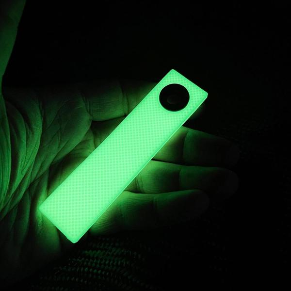 キーホルダー 蓄光 Afterburner Glow Tag アフターバーナー グロータグ 発光 夜...