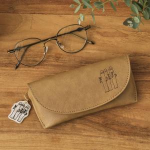 【新品未使用】COACH ロゴ入りメガネケース ベージュ COACH（コーチ） サングラスケース 眼鏡ケース メガネケース