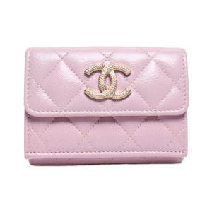 シャネル 三つ折り財布 ゴールド金具 マトラッセ レディース CHANEL 中古｜hugall