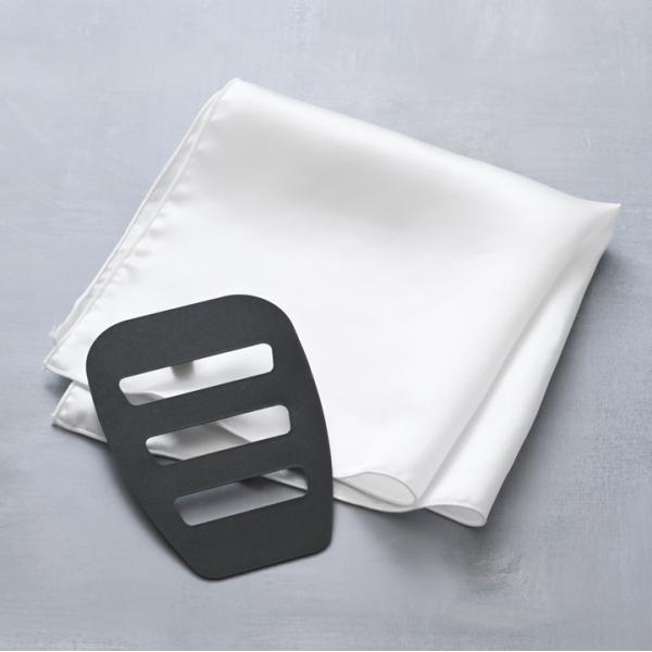 ポケットチーフ＆ホルダーセット シルク100％ 白 父の日 ホワイト メンズ 紳士 新郎 花婿 男性...