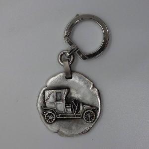 VINTAGE AUGIS ビンテージ キーホルダー フレンチキーホルダー