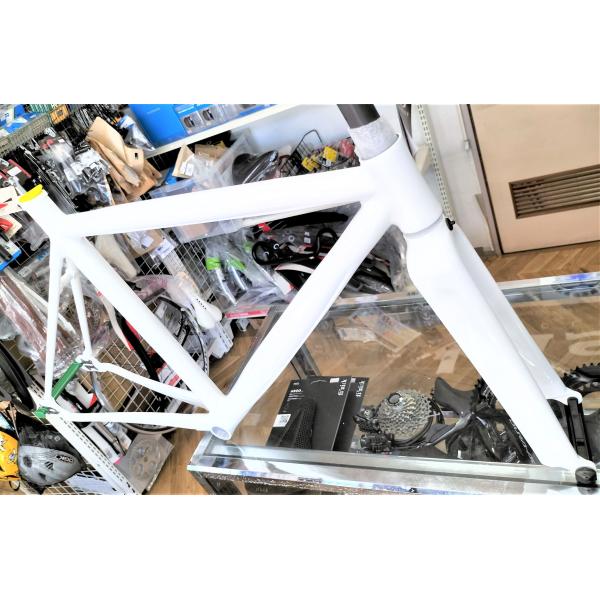 新品　gan well GW-P1000カーボン&amp;アルミ製 ピストフレーム