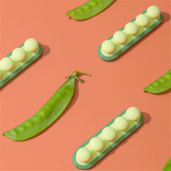 ケーブルホルダー ケーブルクリップ 4個セット 整理 収納 コード ホルダー ケーブル クリップ ホ...