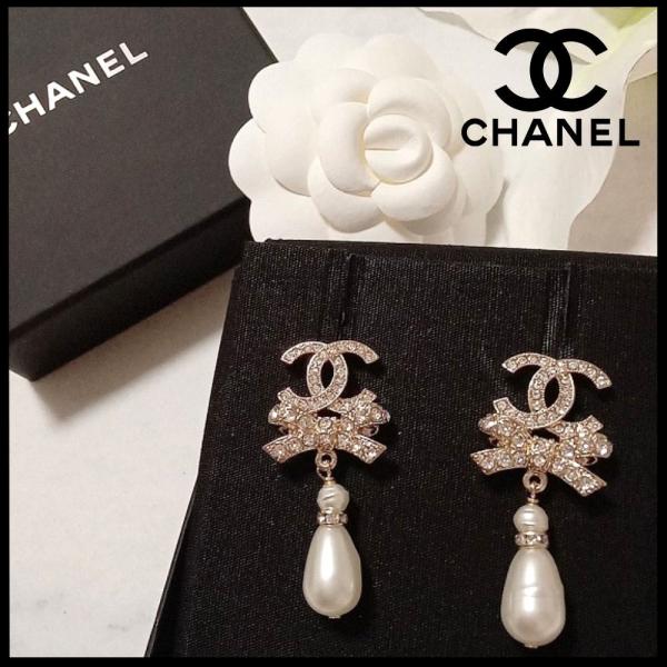 CHANEL【新品】直営店購入 シャネル ピアス  CCマーク リボン パール ゴールド