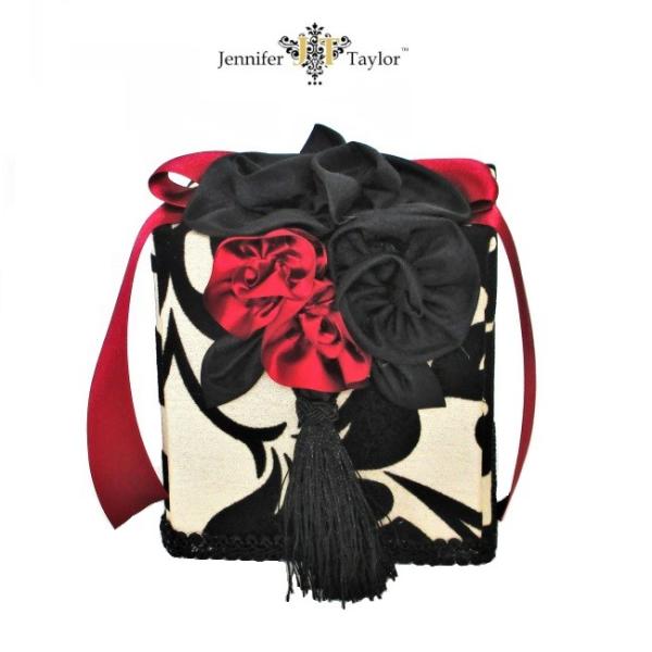 Jennifer Taylor Yorke ロールペーパー ボックス