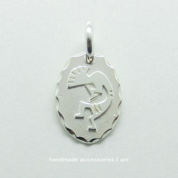 受注生産商品　小振りなココペリペンダント　シルバー925