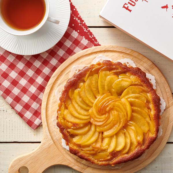 【30％OFFクーポン対象商品】りんご園で焼いた至福のアップルタルト　藤田観光りんご園　奥久慈りんご...