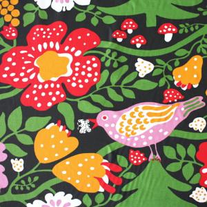 marimekko（マリメッコ） 生地 ユハンヌスタイカ 真夏の魔法 柄単位