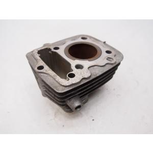 ✴︎純正部品✴︎ヘッドcomp.シリンダー12200-GEY-640 ✴︎純正部品✴︎ヘッドcomp.シリンダー12200-GEY-640 ︎純正部品