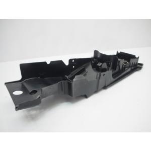 XJR400純正インナーリアフェンダー後ろフェンダー4HM割れ破損無し : 壱