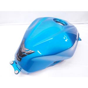 ニンジャ250燃料タンク 穴あき中サビなし 仕上げ用に。〜17年 NINJA