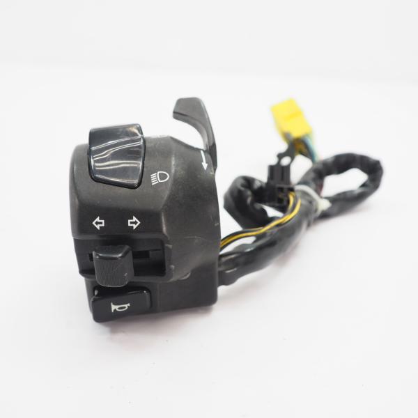 GSX1300Rハヤブサ GW71A JS1GW71A 純正ハンドルスイッチ左スイッチ ケース ボッ...