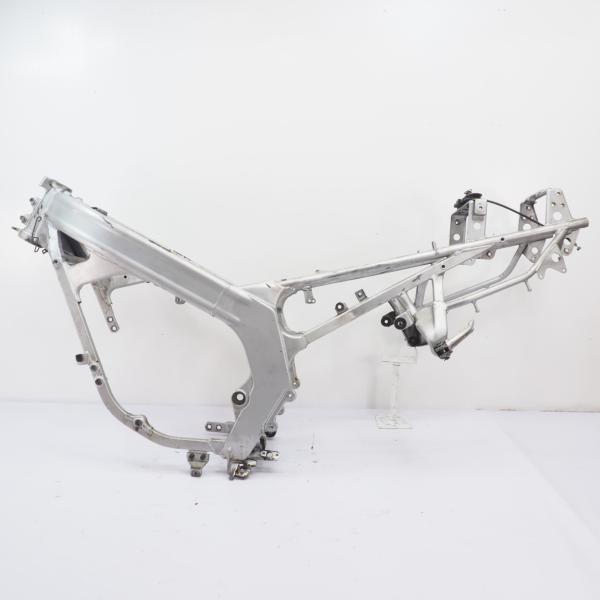 RG125ガンマ NF13A-108xxx フレーム 登録可能な書類付き96年式 RG125FT