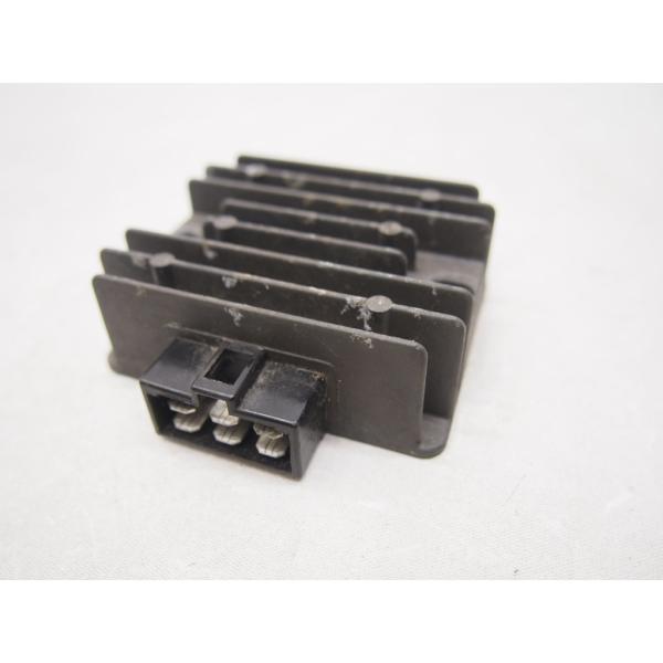 ビーノSA37J純正レギュレーター.SH745AAレクチファイヤー4st.モルフェベースにどうぞ！