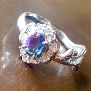 PT900 アレキサンドライト ダイヤモンド リング 小枝ボタニカル 樹木 指輪 鑑別済 ハイブリッ...