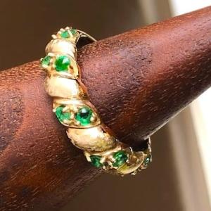 K10YG エメラルド リング グリーン サテン ロープ ツイスト 注連縄 10金 10K 指輪