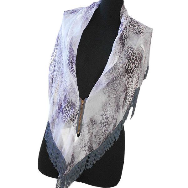 【現品商品】【送料込み】シルク１００％ファスナー付き飾りスカーフ（グレーにヒョウ柄）