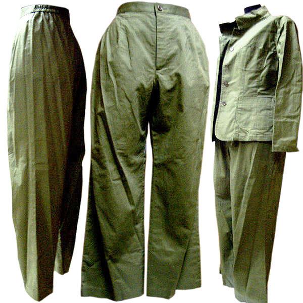 ストレッチ素材のスーツ（ジャケット・スカート・パンツの３点セット）カラーはダークグリーン