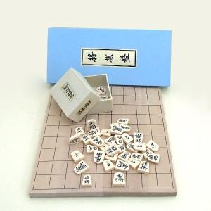 将棋セット 木製新桂6号折将棋盤とP製上将棋駒水無瀬書の商品画像