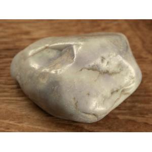 糸魚川翡翠漂石 G00541 83mm*75mm*48mm 糸魚川 ひすい 原石 海中翡翠